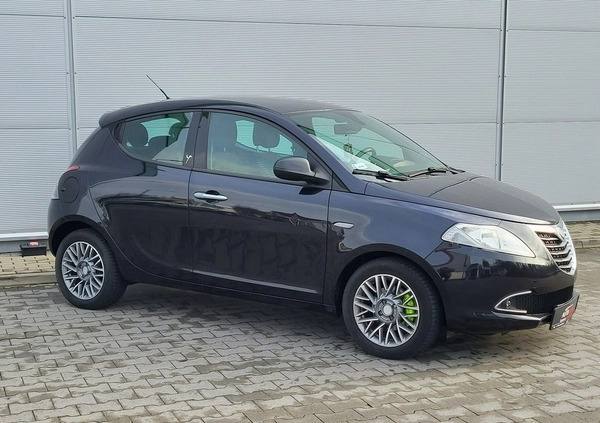 Lancia Ypsilon cena 21700 przebieg: 113000, rok produkcji 2012 z Milicz małe 742